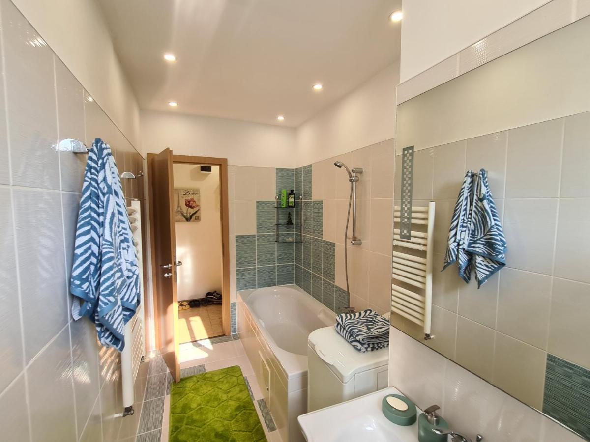 Best Apartment Hunedoara Exterior foto