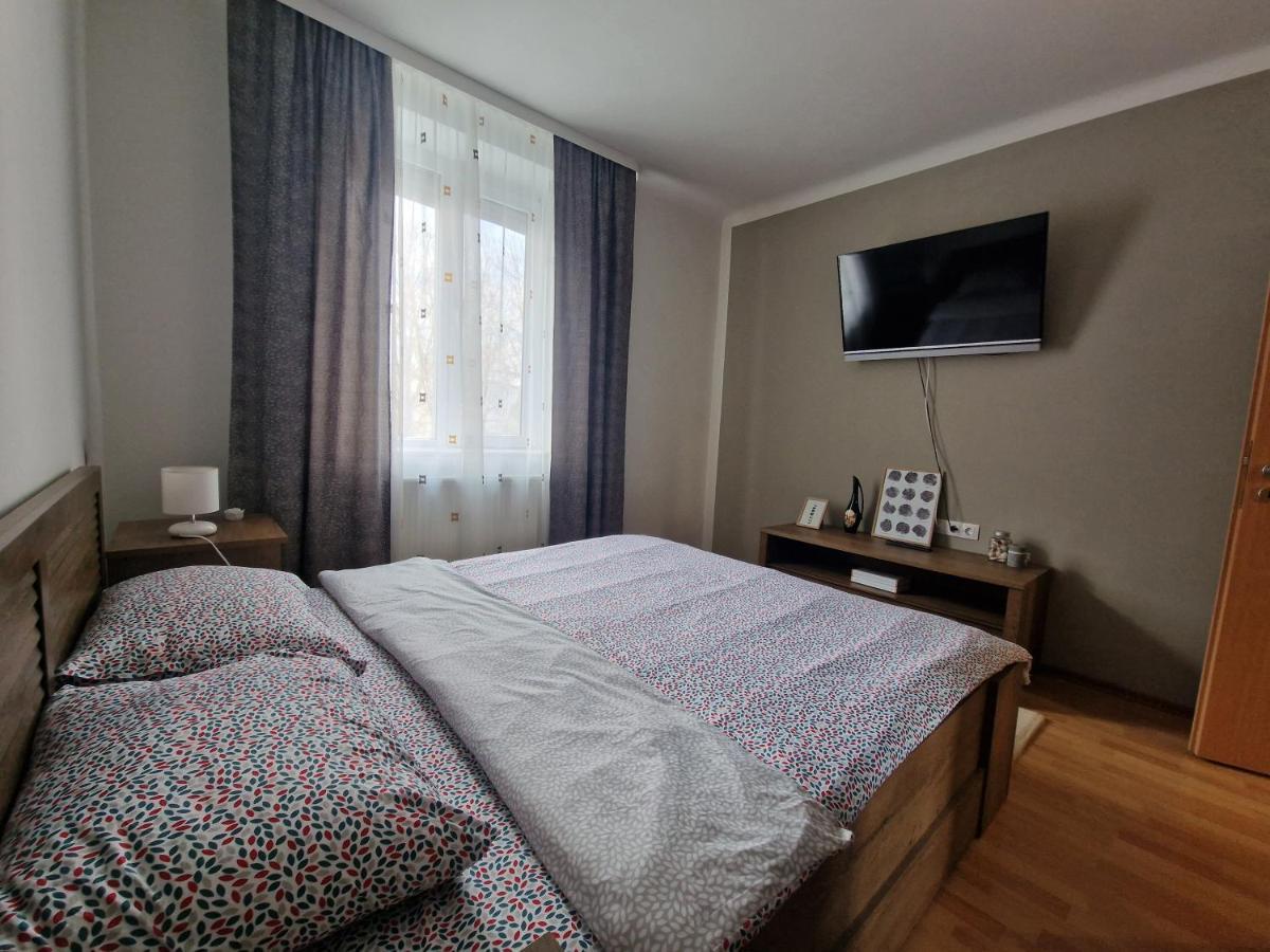 Best Apartment Hunedoara Exterior foto